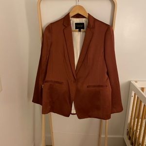Banana Republic boyfriend blazer in petite size 4